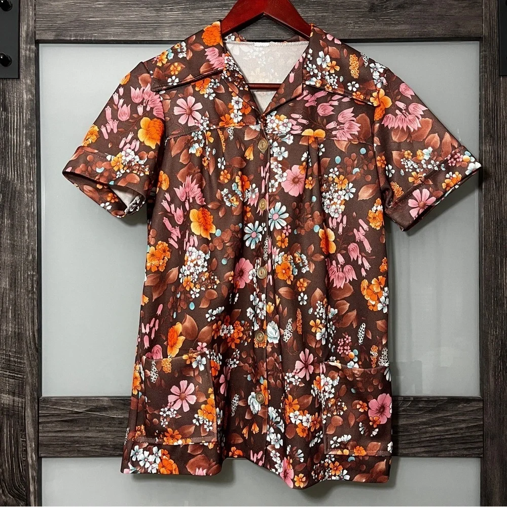 Vintage 1970's Floral Brown Button Up Short Sleeve Women's Shirt Grandmacore - Picture 1 of 9